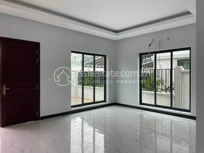  , កណ្ដែក, ប្រាសាទបាគង, សៀមរាប