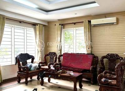 និរោធ, ច្បារអំពៅ, ភ្នំពេញ