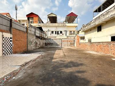 Tuek L'ak 3镇, 堆谷区, 金边