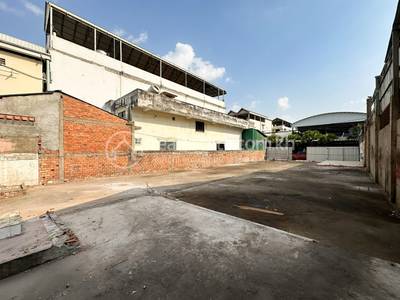 Tuek L'ak 3镇, 堆谷区, 金边