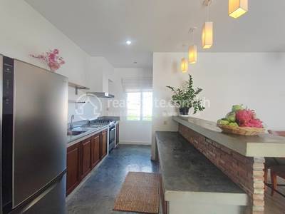 ទន្លេបាសាក់, ចំការមន, ភ្នំពេញ