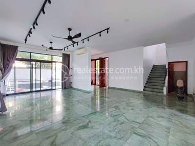  , Tonle Bassac, Chamkarmon, プノンペン