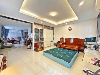 Nirouth, Chbar Ampov, Phnom Penh