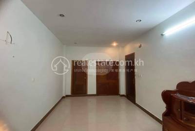 , ទឹកថ្លា, សែនសុខ, ភ្នំពេញ