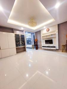 Borey Peng Huoth : The Star Platinum Mercurean II