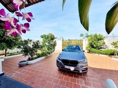 តាខ្មៅ, តាខ្មៅ, កណ្ដាល