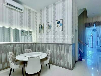 Borey Peng Huoth : The Star Diamond