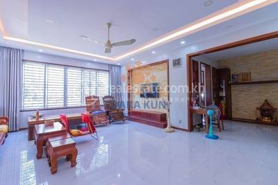  , ស្វាយដង្គំ, សៀមរាប, សៀមរាប
