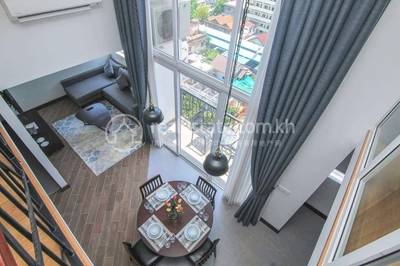 Lin Ellis Apartment
