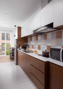 Lin Ellis Apartment
