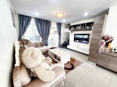 Borey Peng Huoth : The Star Platinum Mercurean II
