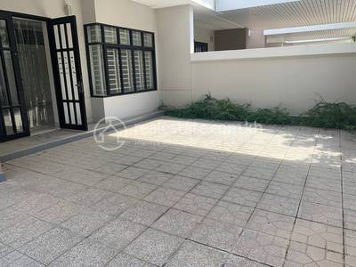 长夏下社分区, 棉芷区, 金边
