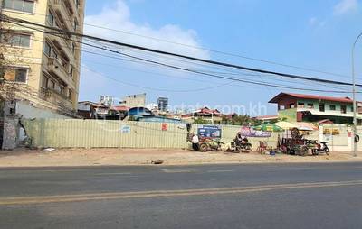 residential Land/Development1 for sale & rent2 ក្នុង Boeung Kak 23 ID 2431594