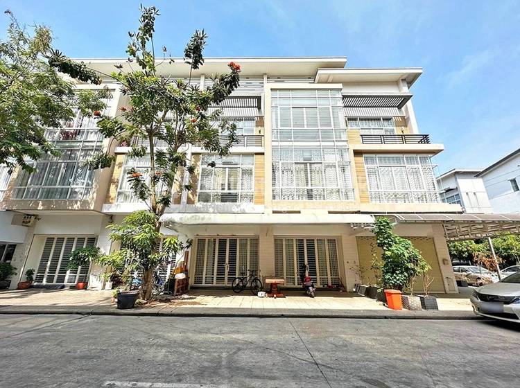 residential Shophouse for rent in Nirouth ID 243668 1