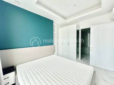 J Tower 2 Condominium