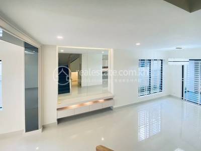 Borey Peng Huoth: The Star Platinum Eco Delta