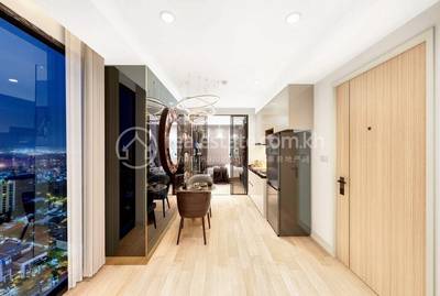 The Flora Suites