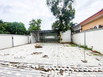 សាលាកំរើក, សៀមរាប, សៀមរាប