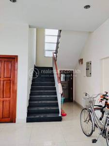 Tonle Bassac, Chamkarmon, Phnom Penh