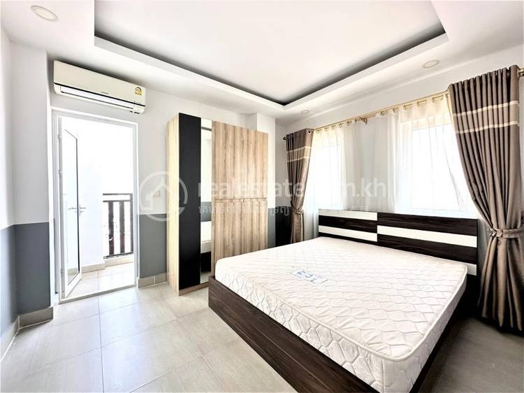 residential Condo for sale in Olympic ID 244278 1