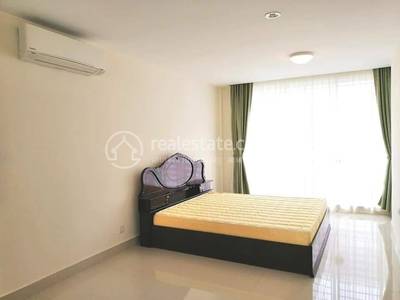 Borey Peng Huoth : The Star Platinum Mercurean II