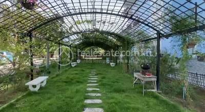ត្រពាំងក្រសាំង, ពោធិ៍សែនជ័យ, ភ្នំពេញ