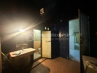    , Phsar Kandal I, Daun Penh, Phnom Penh