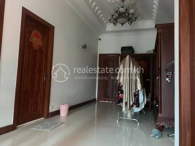ផ្សារដើមថ្កូវ, ចំការមន, ភ្នំពេញ