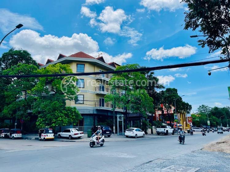 Wat Phnom, Daun Penh, Phnom Penh