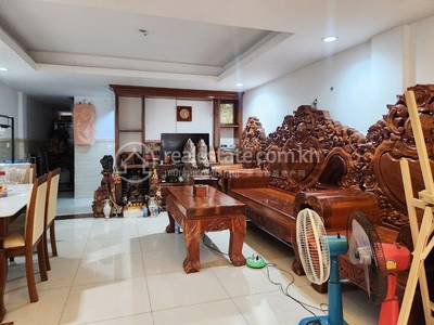      , ច្រាំងចំរេះ១, ឫស្សីកែវ, ភ្នំពេញ