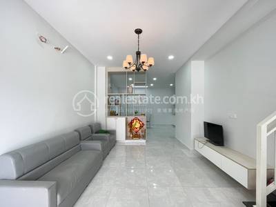 បុរី ឡាផាម