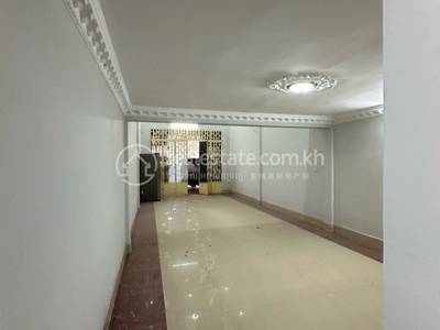   , ទំនប់ទឹក, ចំការមន, ភ្នំពេញ