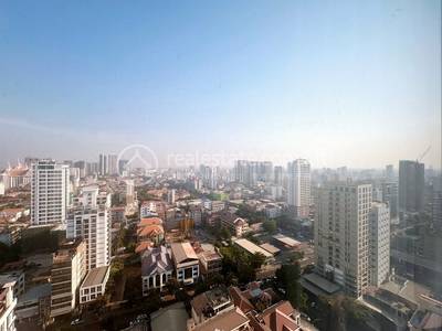 J Tower 2 Condominium