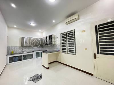 Boeung Kak 1, Toul Kork, พนมเปญ