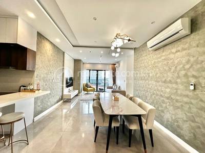 The Peninsula Private Residences