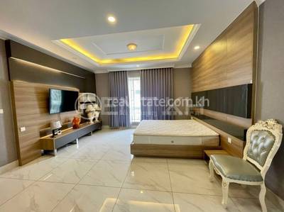 និរោធ, ច្បារអំពៅ, ភ្នំពេញ