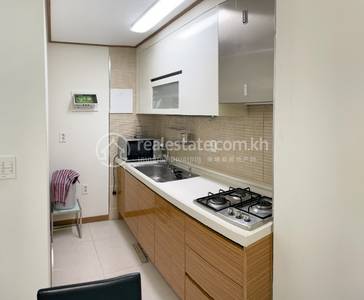De Castle Royal Condominium