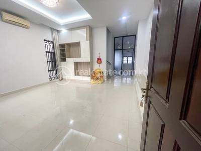  , Chak Angrae Kraom, Meanchey, พนมเปญ