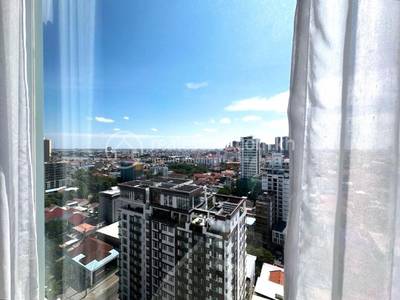 J Tower 2 Condominium