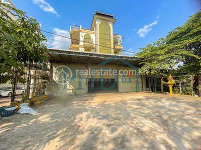 សាលាកំរើក, សៀមរាប, សៀមរាប