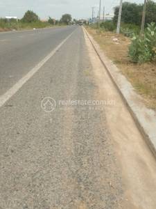      , Sambuor Meas, Mukh Kampul, Kandal
