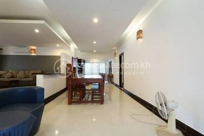 បឹងព្រលិត, ៧ មករា, ភ្នំពេញ