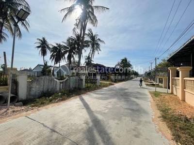 Mkak, Angk Snuol, Kandal