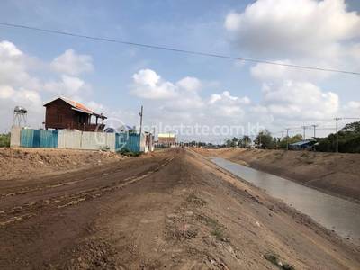 Kampong Samnanh, Ta Khmau, Kandal