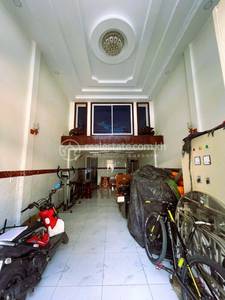 ចាក់អង្រែក្រោម, មានជ័យ, ភ្នំពេញ
