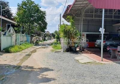 "Baek Chan", Angk Snuol, Kandal