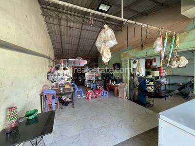 Mkak, Angk Snuol, Kandal