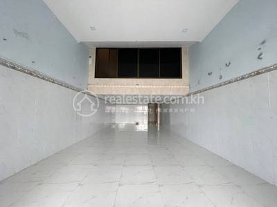      , Ou Ruessei 2, 7 Makara, Phnom Penh