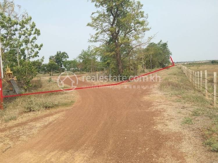 Phsar Daek, Ponhea Lueu, Kandal