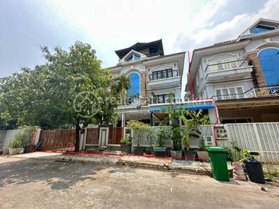 ច្រាំងចំរេះ១, ឫស្សីកែវ, ភ្នំពេញ